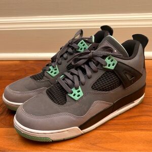 Nike Jordan 4 Retro Green Glow